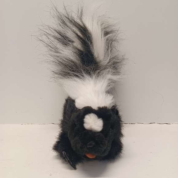 Folkmanis Realistic Plush Black and White Skunk Animal Plush Hand Puppet Toy - Picture 2 of 11